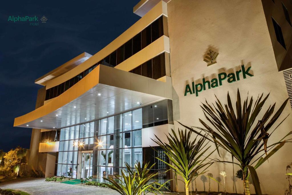 Alphapark Hotel Goiânia Extérieur photo