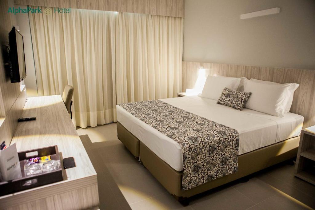 Alphapark Hotel Goiânia Extérieur photo